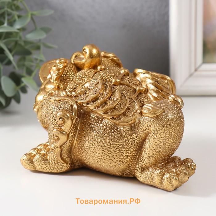 Нэцкэ фигурка «Золотая жаба с монетой», полистоун, золотой, 15.7×12×9.5 см